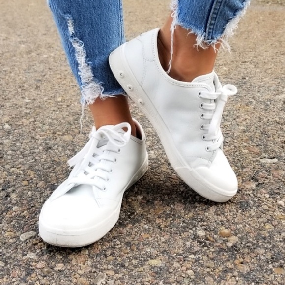 Rag & Bone Standard Issue Lace Up White Leather Sneakers. NWT! Sz 7 - Picture 3 of 12